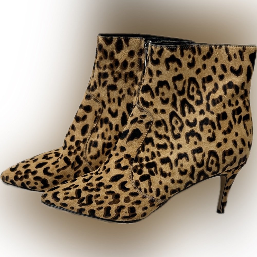 Halogen Ashlee Leopard Print Booties (Genuine Calf Hair)-Size 8